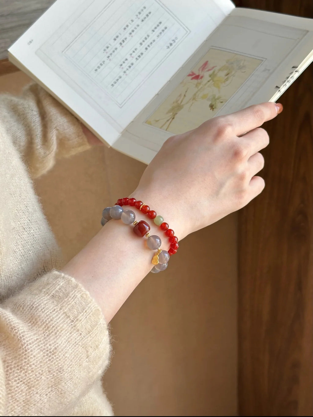 Natural Red Agate & Hetian Jade Beaded Bracelet | Handmade Jewelry
